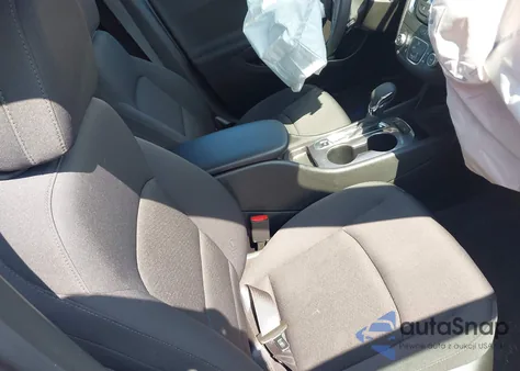 2023 Chevrolet Malibu Fwd 1Fl из США, поврежденный, VIN 1G1ZC5ST2PF147696